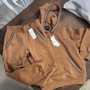 UGG Women's Tan Hoodie and Sweatpants Set